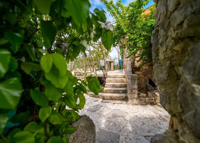 Case de vacanță Betlehem & Nazaret On Krk Island