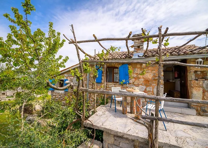 Betlehem & Nazaret On Krk Island Case de vacanță Poljice(Krk)