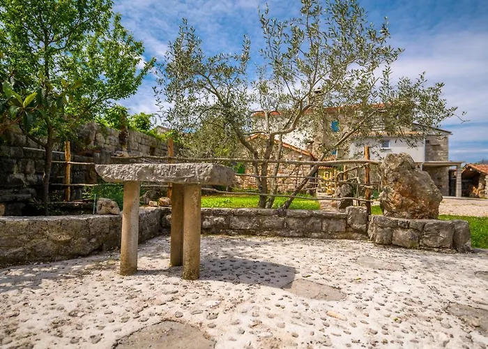 Case de vacanță Betlehem & Nazaret On Krk Island