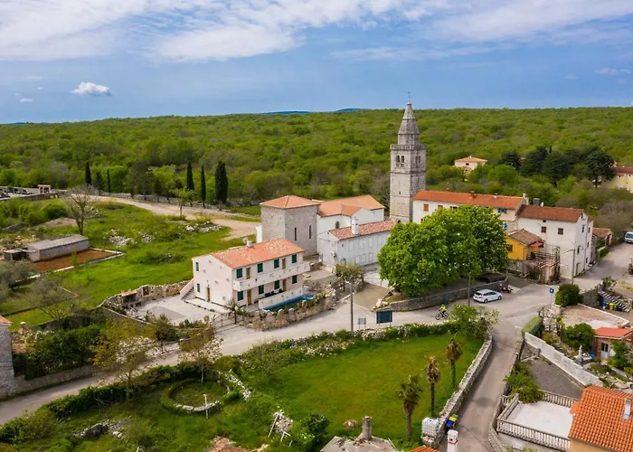 Case de vacanță Betlehem & Nazaret On Krk Island Poljice(Krk)