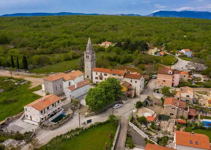 Betlehem & Nazaret On Krk Island Case de vacanță *