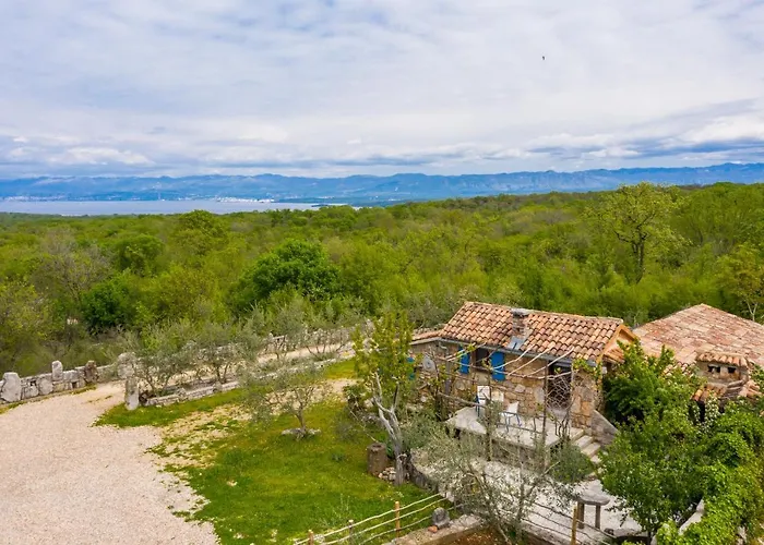 Betlehem & Nazaret On Krk Island Case de vacanță *