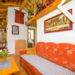 Vakantiehuis Betlehem&nazaret On Krk Island Poljice(Krk)