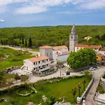 Vakantiehuis Betlehem&nazaret On Krk Island Poljice(Krk)